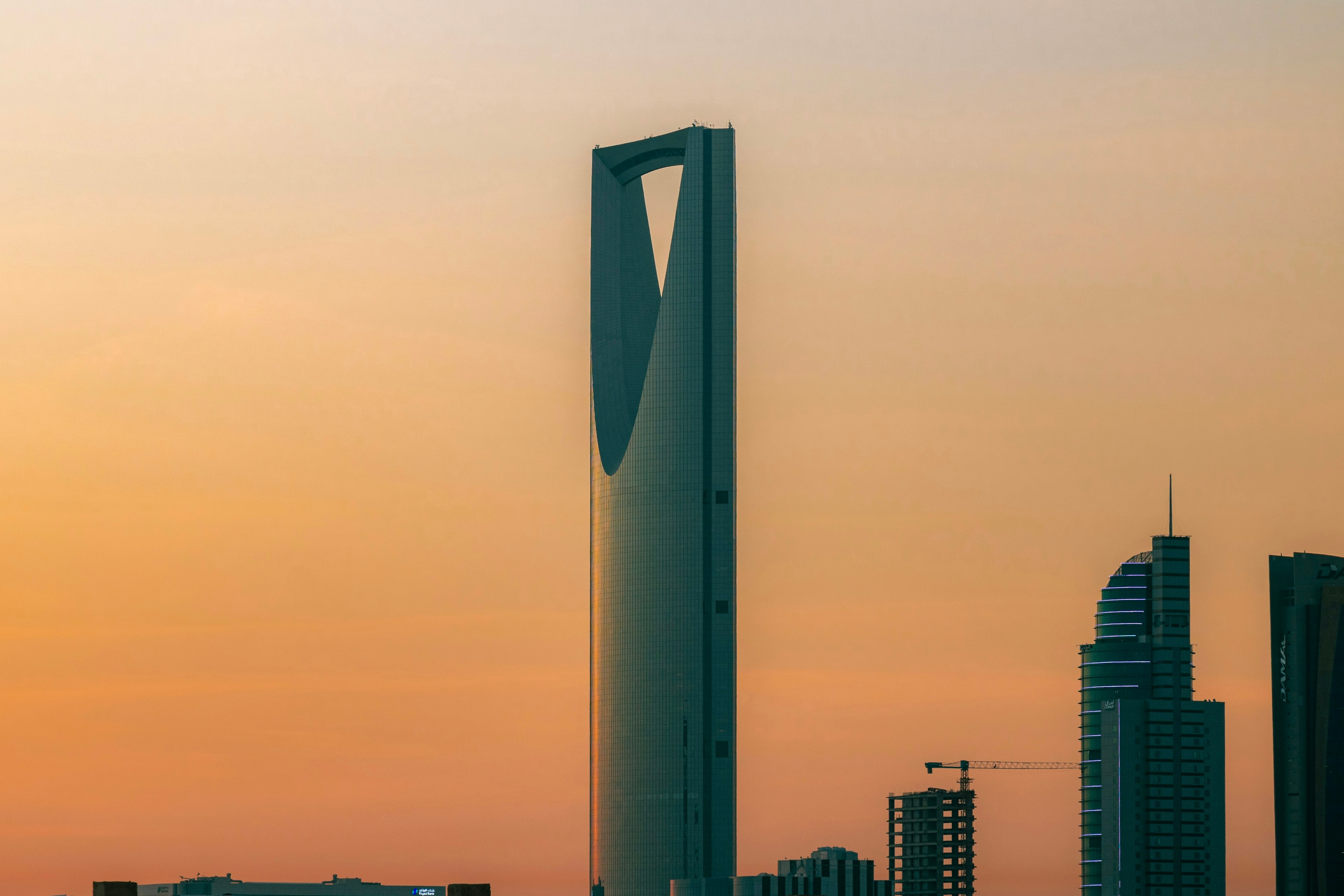 Kingdom Centre tower in Riyadh at dusk